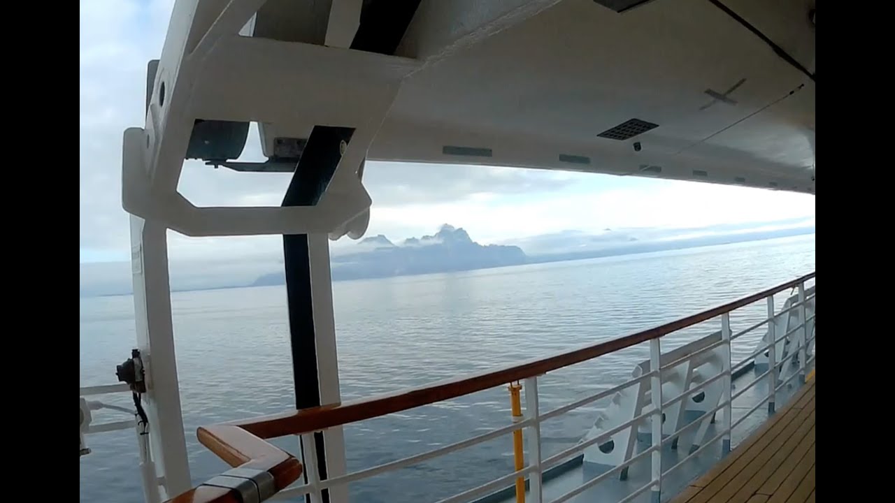 Fred Olsen Balmoral - a walking tour of the ship