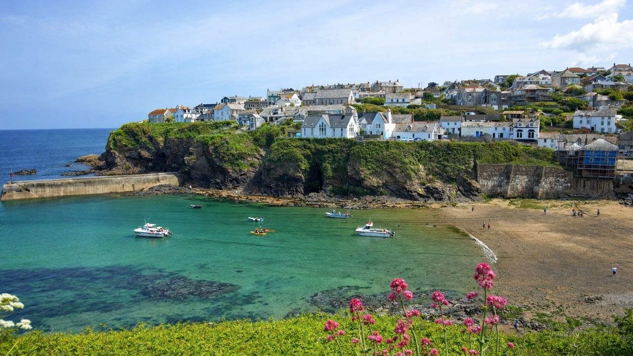 Port Isaac Walk – Cornwall’s Famous Fishing Village