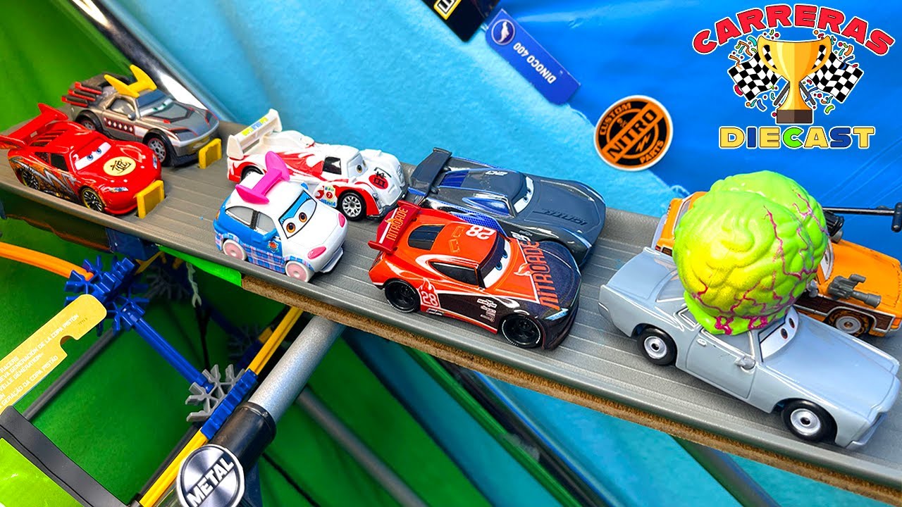 PISTA EXTREMA DISNEY CARS DIECAST CAMPEONATO