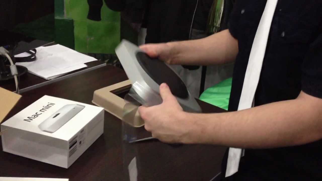 Унылый unboxing Apple Mac Mini MD388RS/A