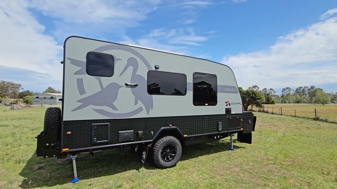 Meet the Airlie 16 Twin | Ezytrail