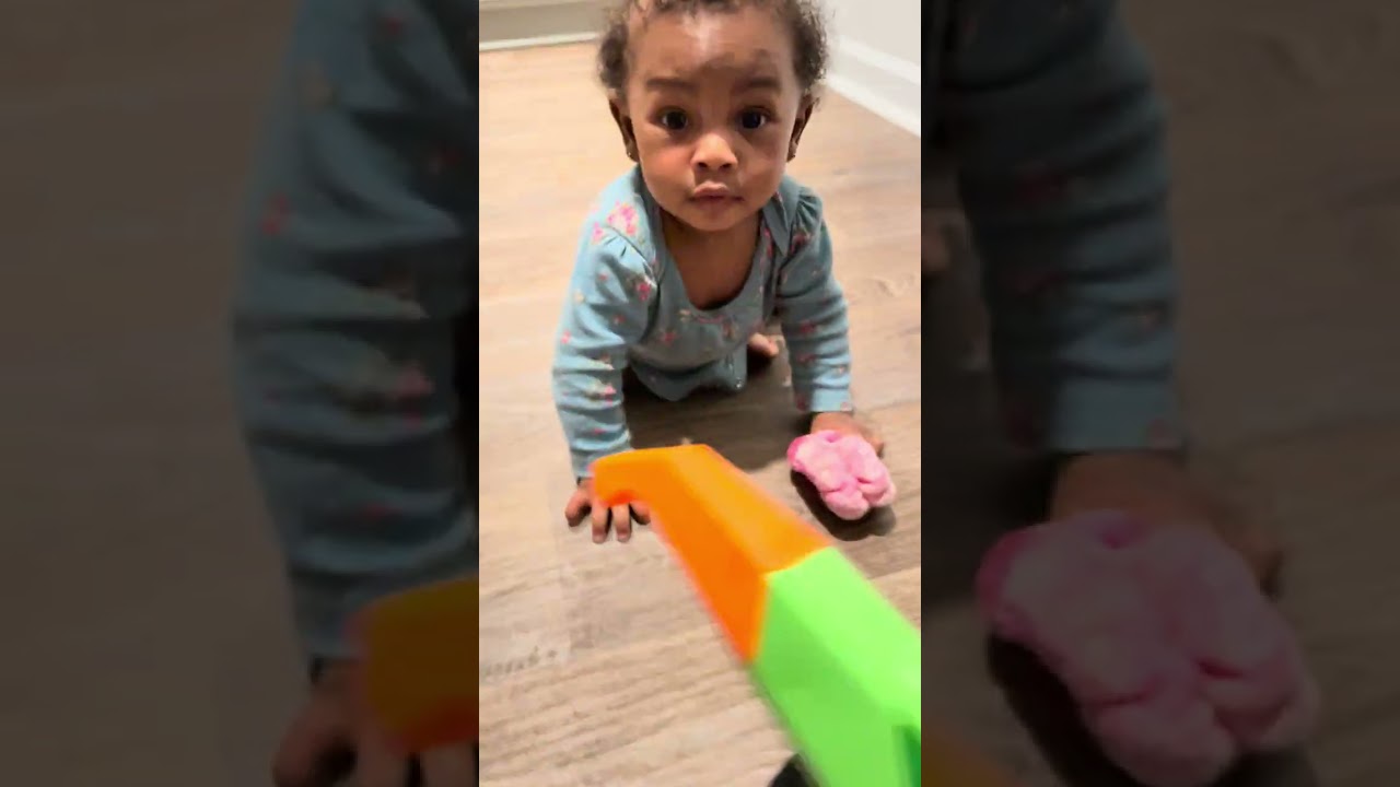 My baby girl crawled and try walking too 🫶❤️