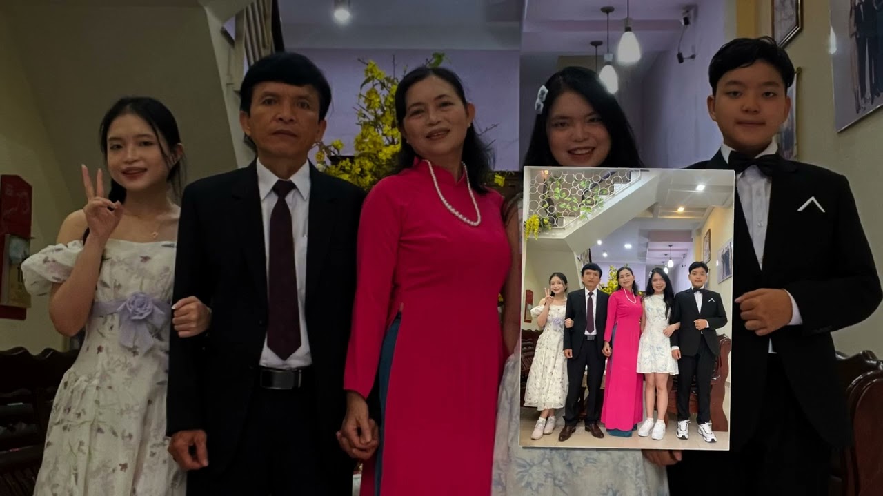 TÌM NHAU GIỮA CHIỀU XUÂN SÀI GÒN (Nhạc và lời: Nguyễn Minh Thái Đức; Trình bày: Đức Tuấn)
