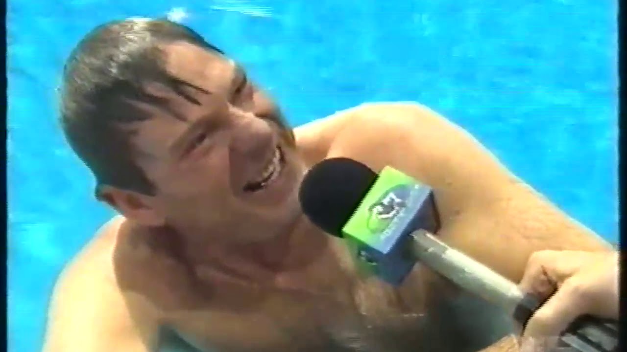 AFL Footy Show - Sam Dives of 10 metre board Round 21 2008