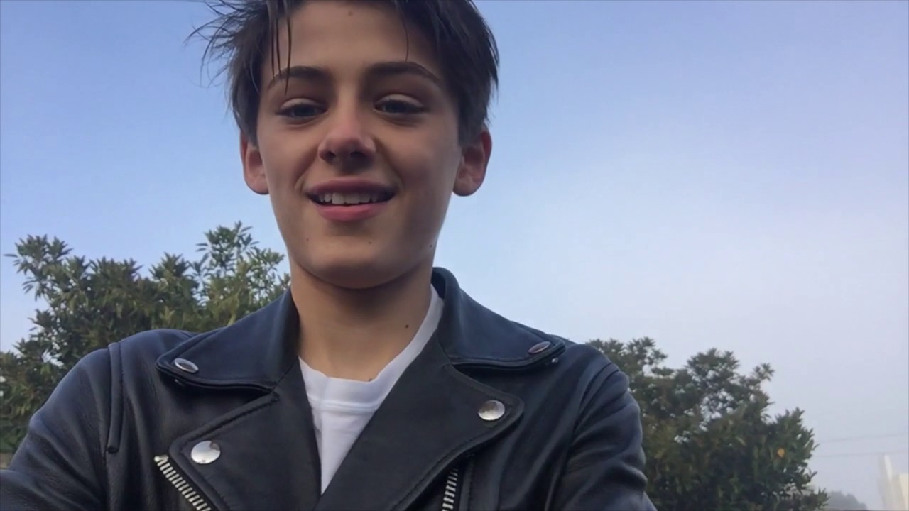 Photoshoot with Marius Luppino behind the scenes footage