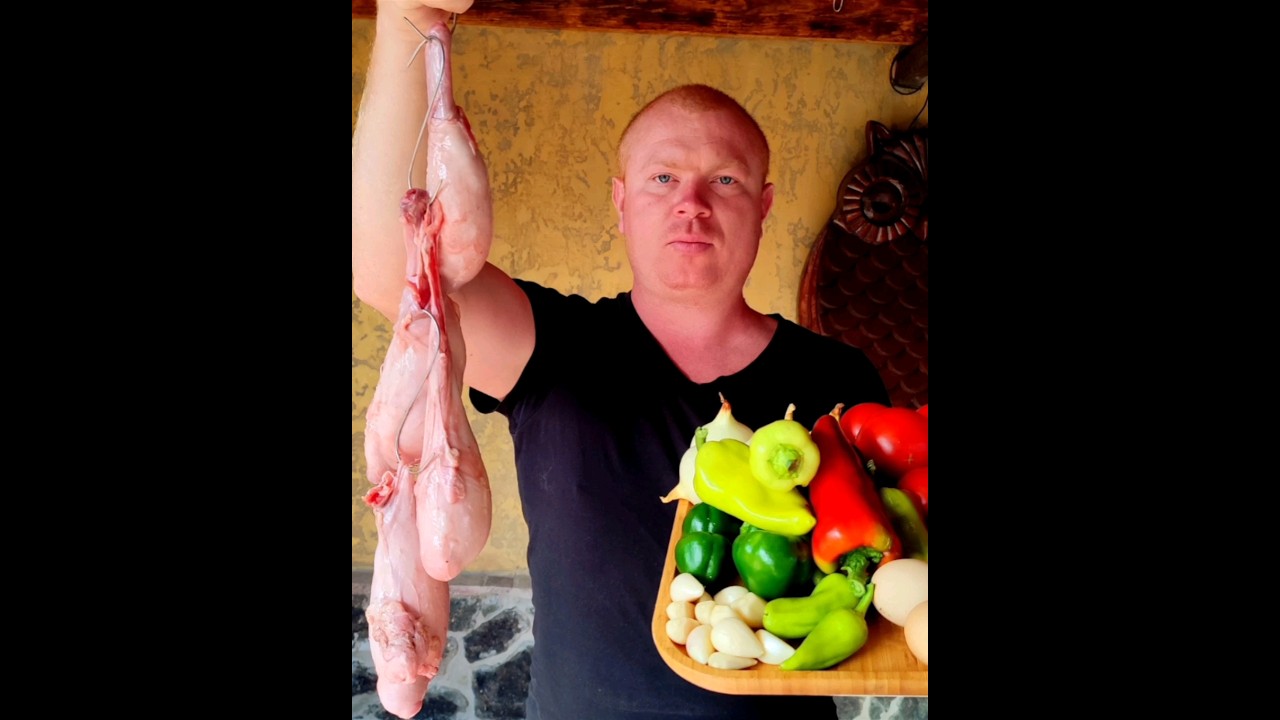 Famous Israeli Shakshuka with Lamb Testicles: the Most Popular Fried Egg in the World