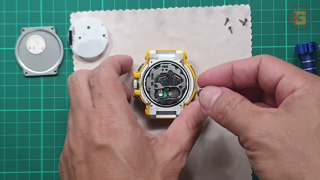G-Shock | GA-400 Battery Replacement Module (5398) | Tutorial