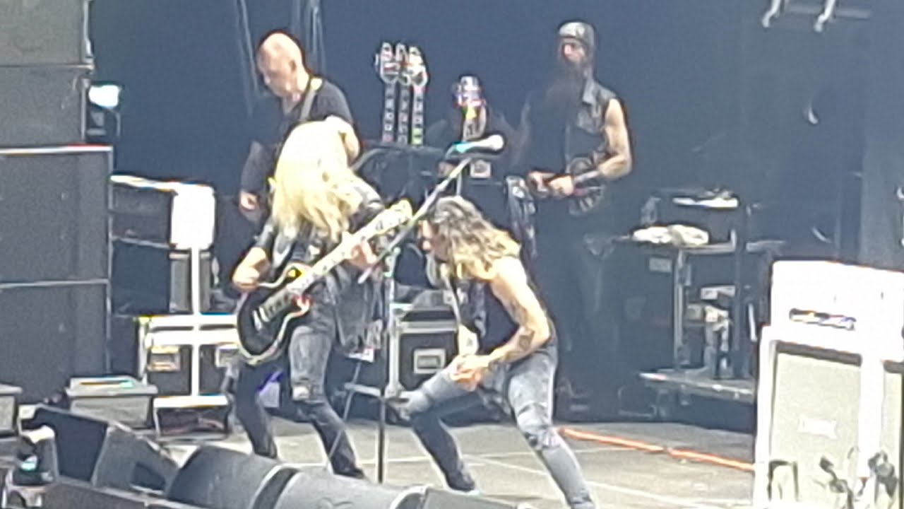 ELEGANT WEAPONS - Dirty Pig / Zakk Wylde is watching / Berlin 2023