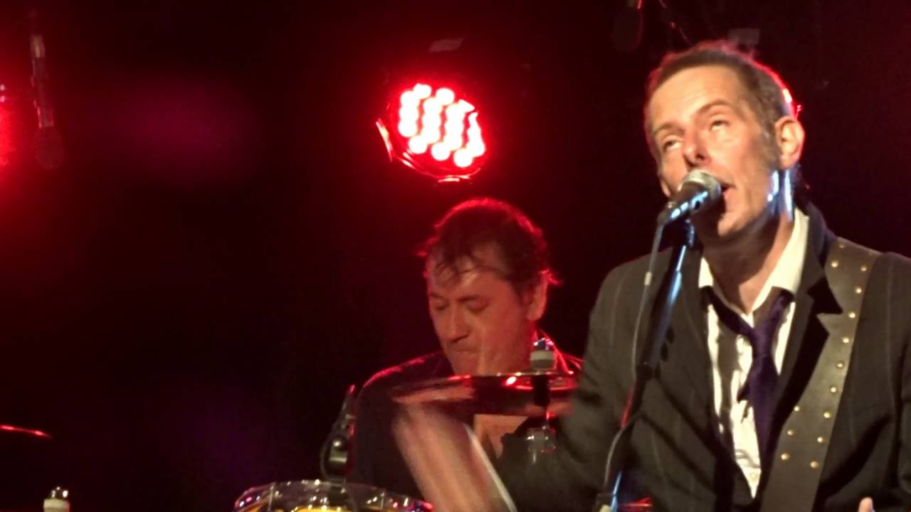 Bijou SVP -  Rock à la radio + La fille du Père Noël + Gloria -   Mt de Marsan 20 août 2016