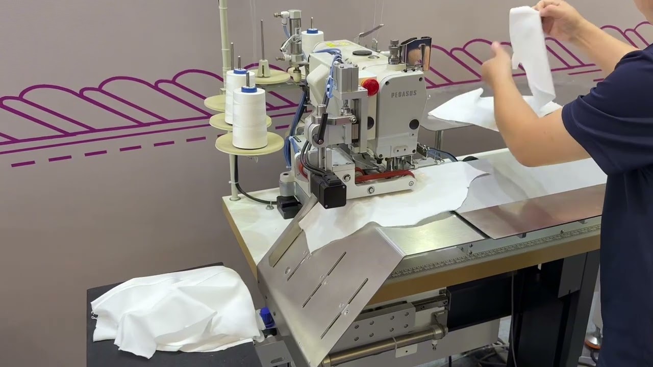 Ronmack only supply high quality and stable machinery:automatic hemming machine.