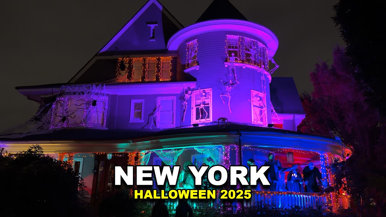 NYC Halloween 2025 Decorations in Brooklyn New York BEST Halloween Outdoor Yard Decorations 4K
