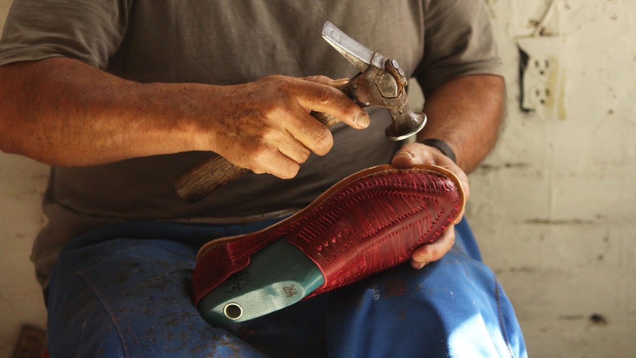 CANO our handwoven Huaraches craftsmanship process.