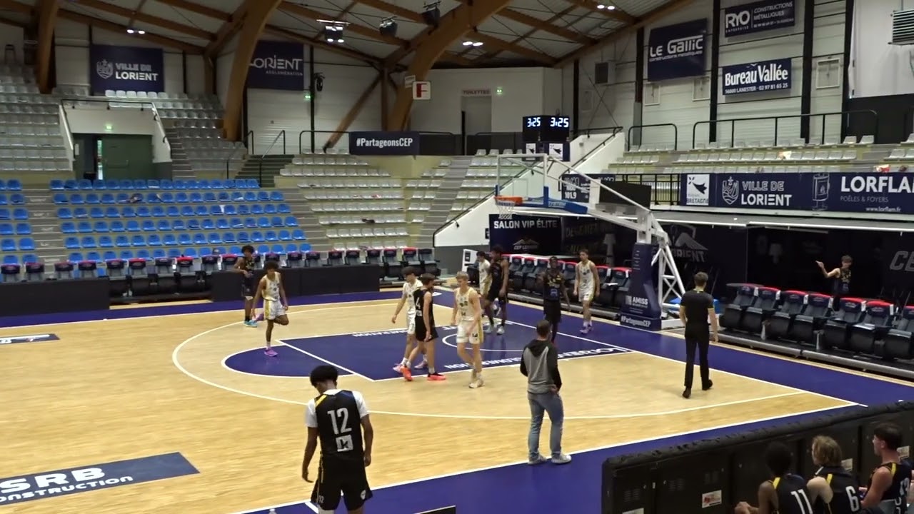 Lorient vs Angers U18 France Alan B N°12 00111