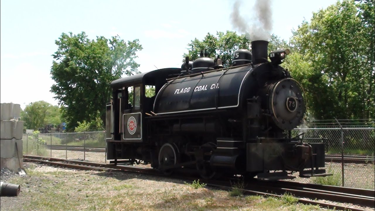 Operating Flagg Coal 75 Steam Locomotive