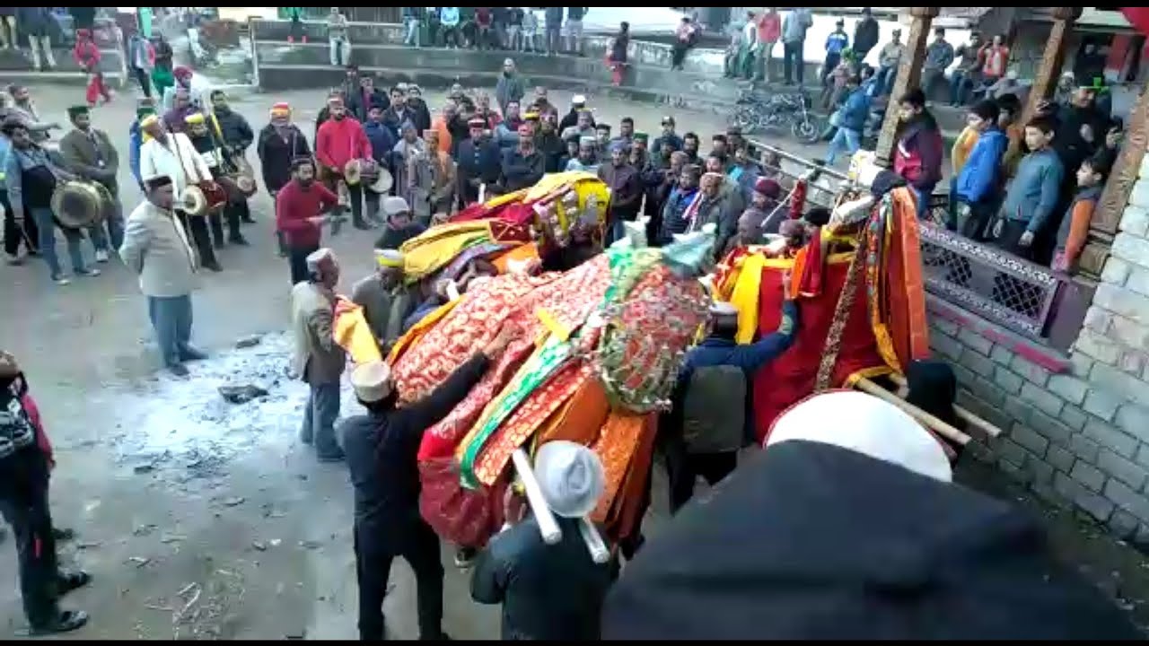 Devta Naag Dhumbal And Maa Singhasani Meeting With Devta Veer Nath (Damchin)