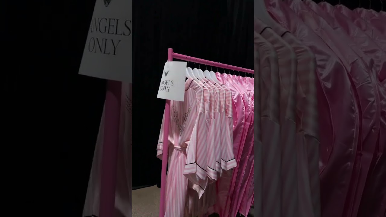 When the robes arrive, you know it&rsquo;s almost showtime.