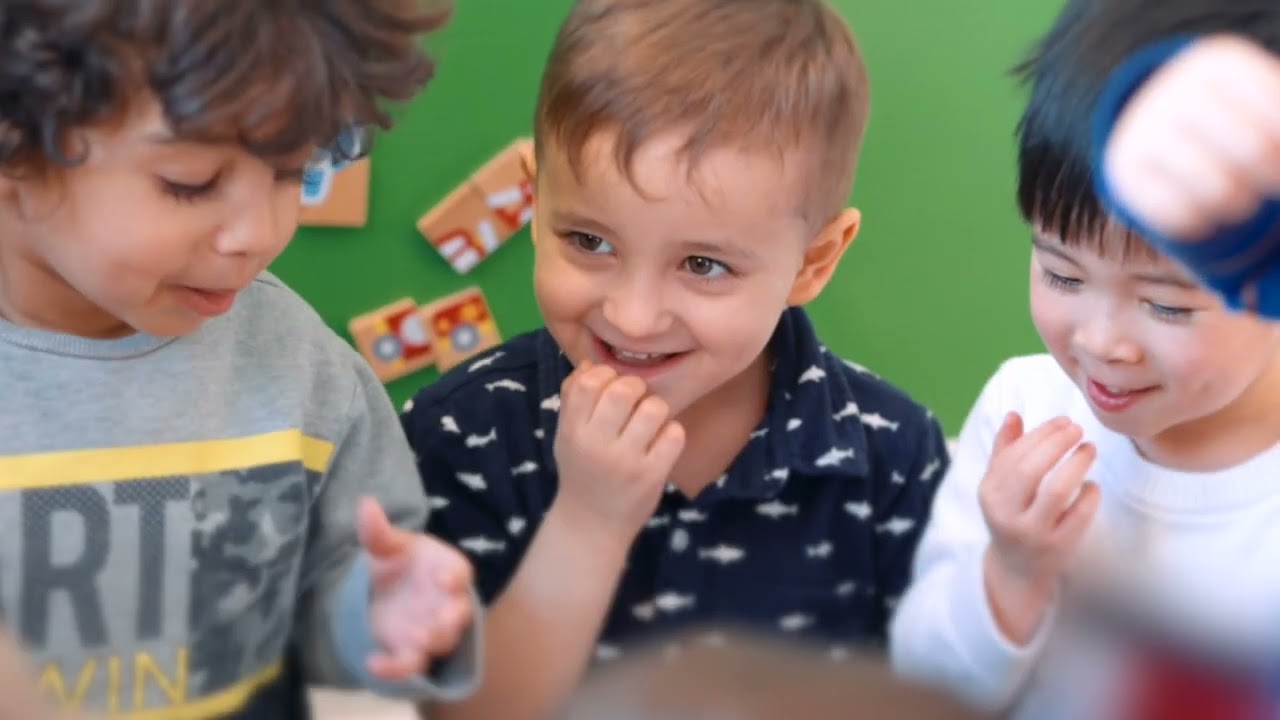 Les avantages de travailler en petite enfance