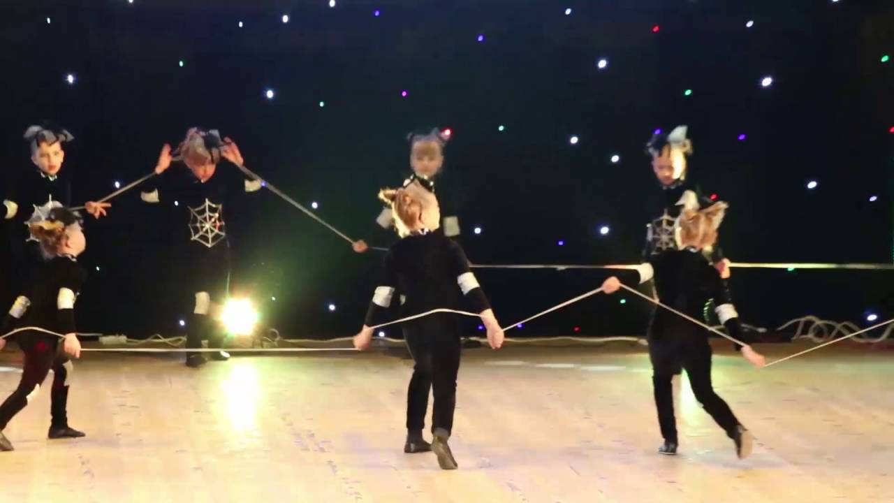 Хореографічний колектив «Unidance», танець «Павучки»