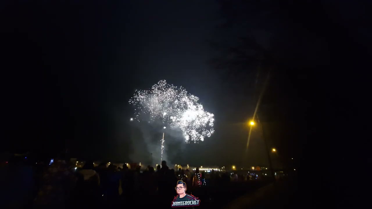 Monstervuurwerk maandagavond Carnaval Halle 11/03/2024