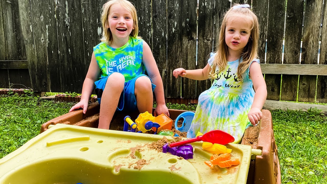 Sandbox Water Table Toy Fun!!