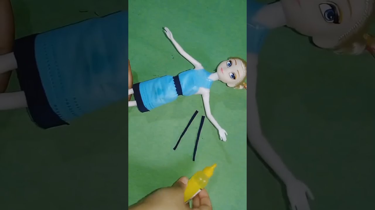 Diy Doll Dress With Mask | BARBIE DOLL HACKS and CRAFTS | No Sew No glue | Doll👗| Barbie👗 #shorts