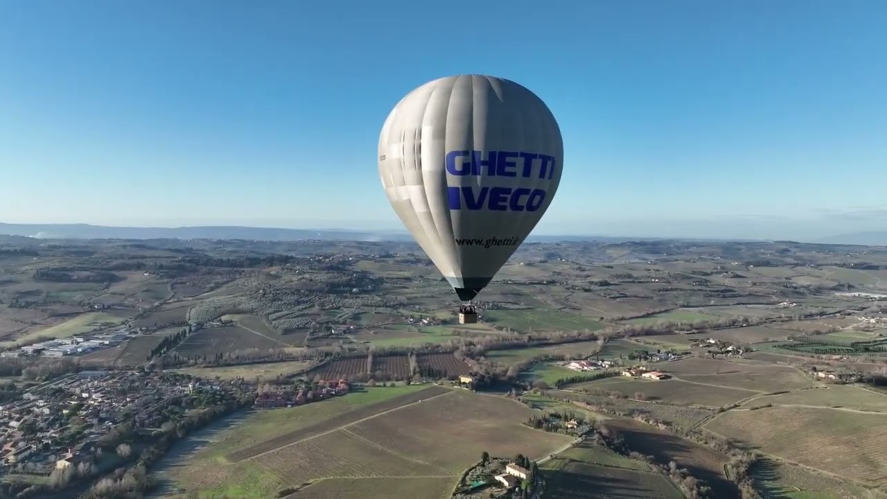 Sospesi tra cielo e sogno: Firenze in mongolfiera, emozioni sopra la città - 31 12 2024