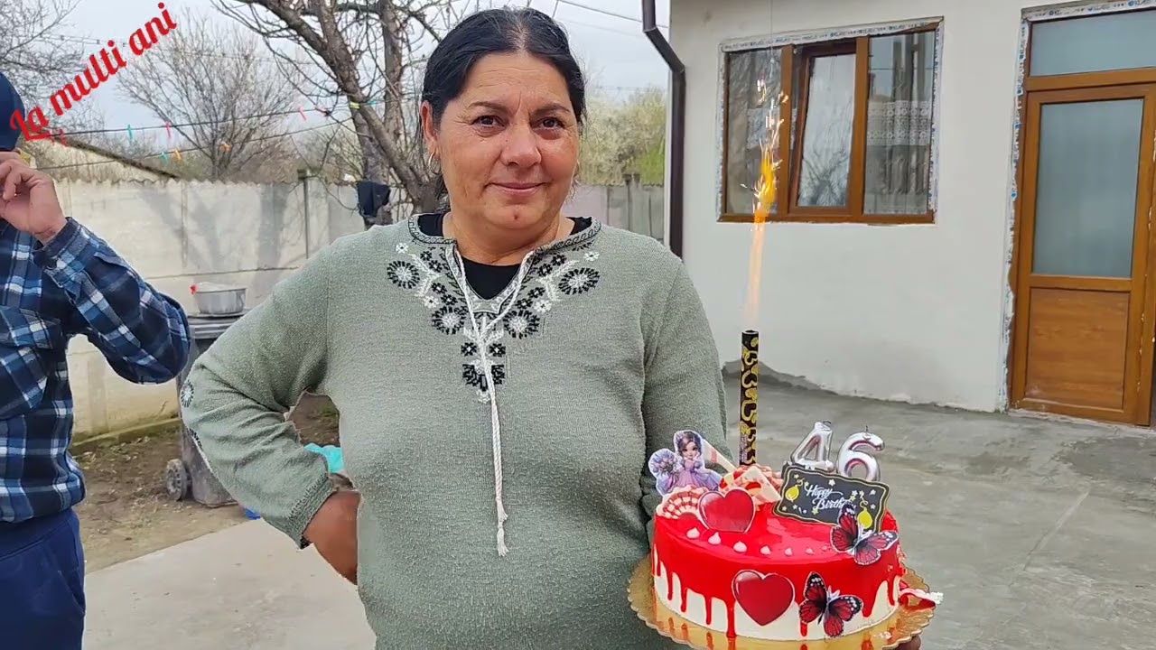 Dna Ramona 46....rastu vechi