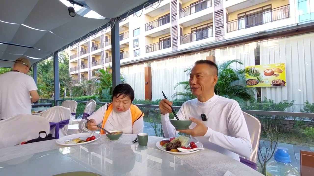 WISATA DI SANYA HAINAN CHINA DAN BREAKFAST DI HOTEL YABULUN 29112024FR#01