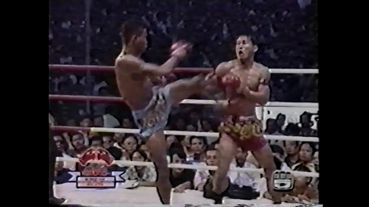 Samkor Chor Rachatasupak vs Matee Jedipitak | Golden Era Muay Thai