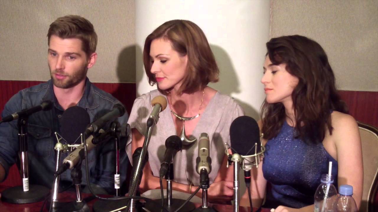 MIKE VOGEL & DAISY BETTS Explore 