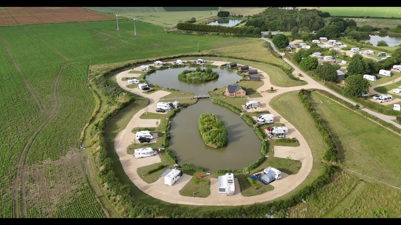 Fields End Water Caravan Park Lodges & Fishery