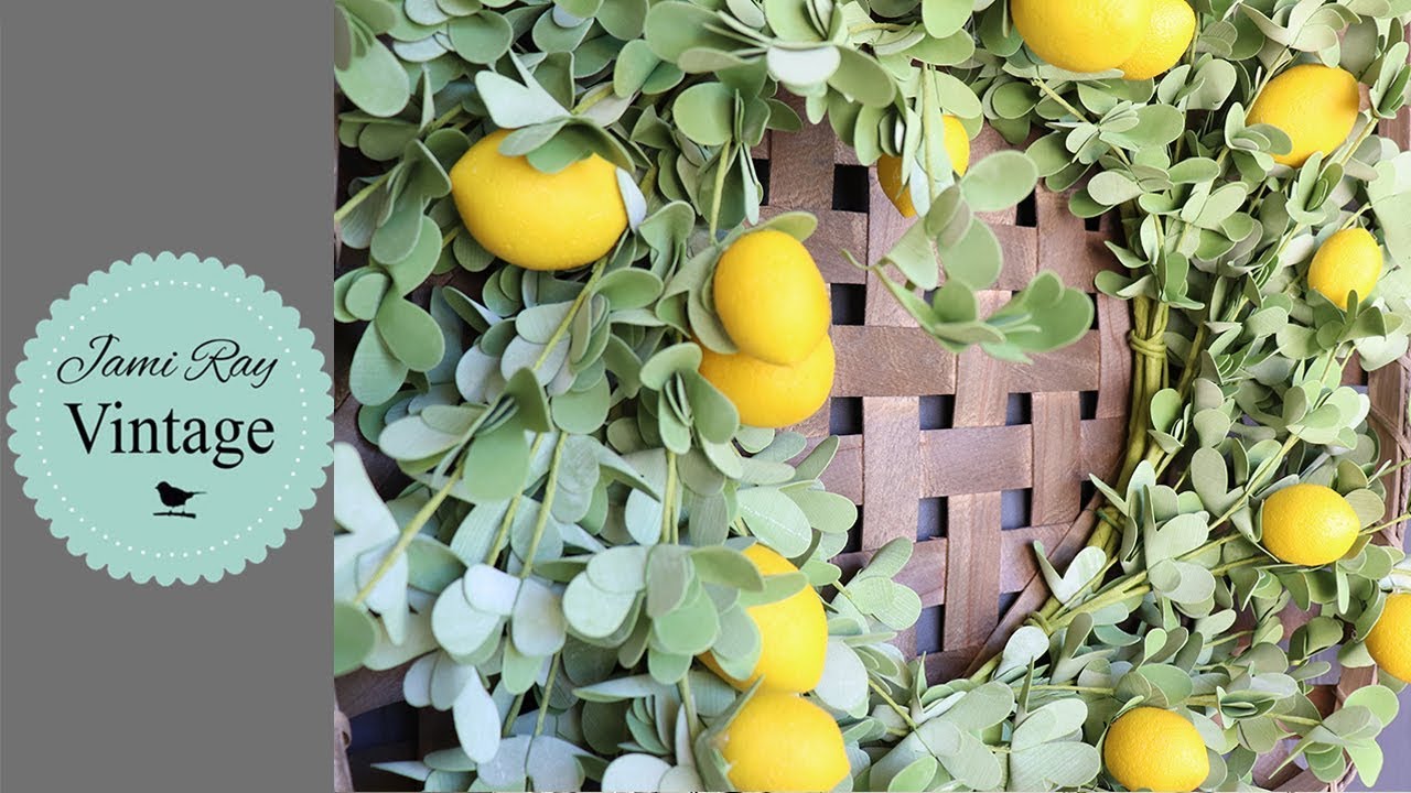 Summer Wreath | Entryway Update