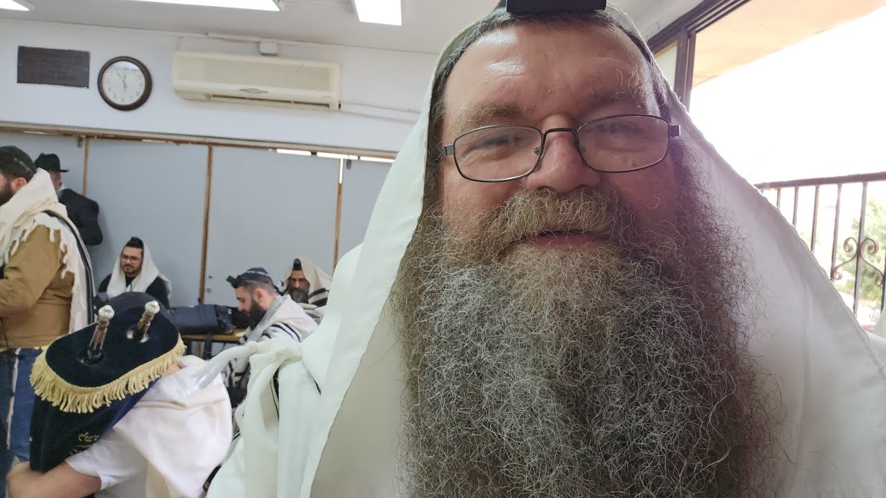 LECTURA PARASHÁ TRUMÁ EN ADAR – UN PURIM DE ALEGRÍA INTERIOR #israel #musica #amor #cabala #galeinai