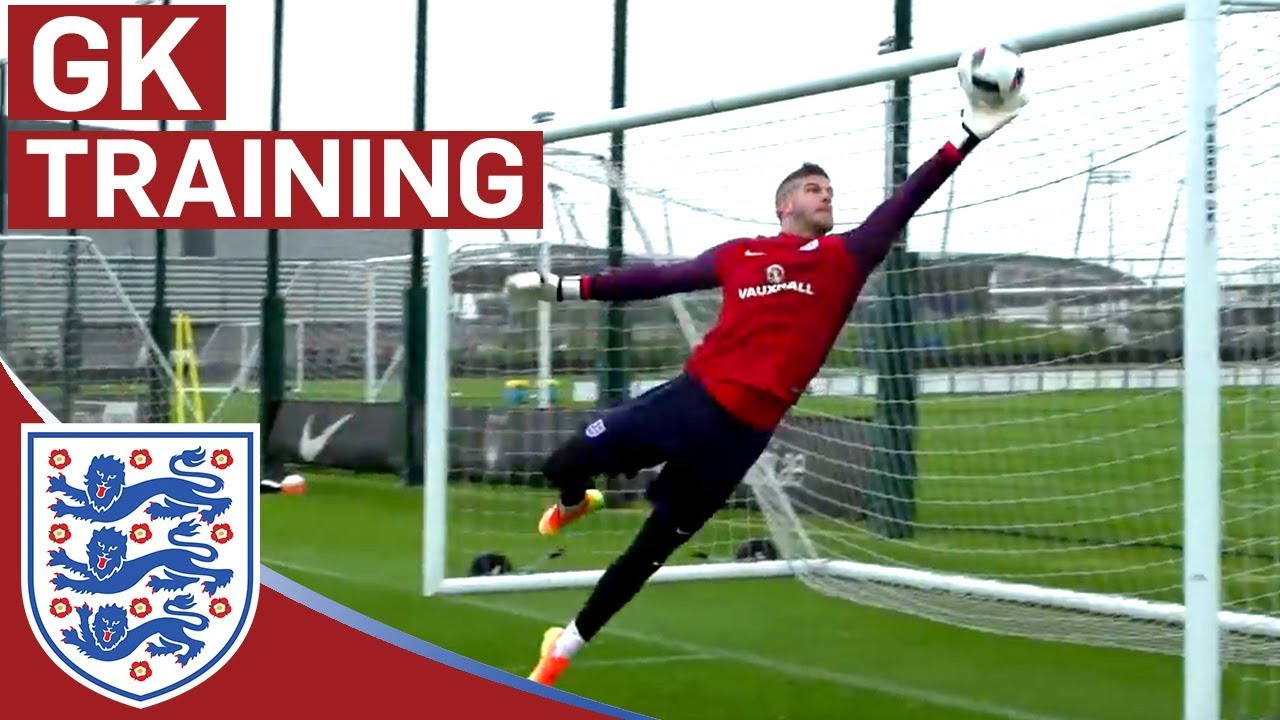 World class GK reactions from Hart, Forster & Heaton (England Goalkeepers) | Inside Training