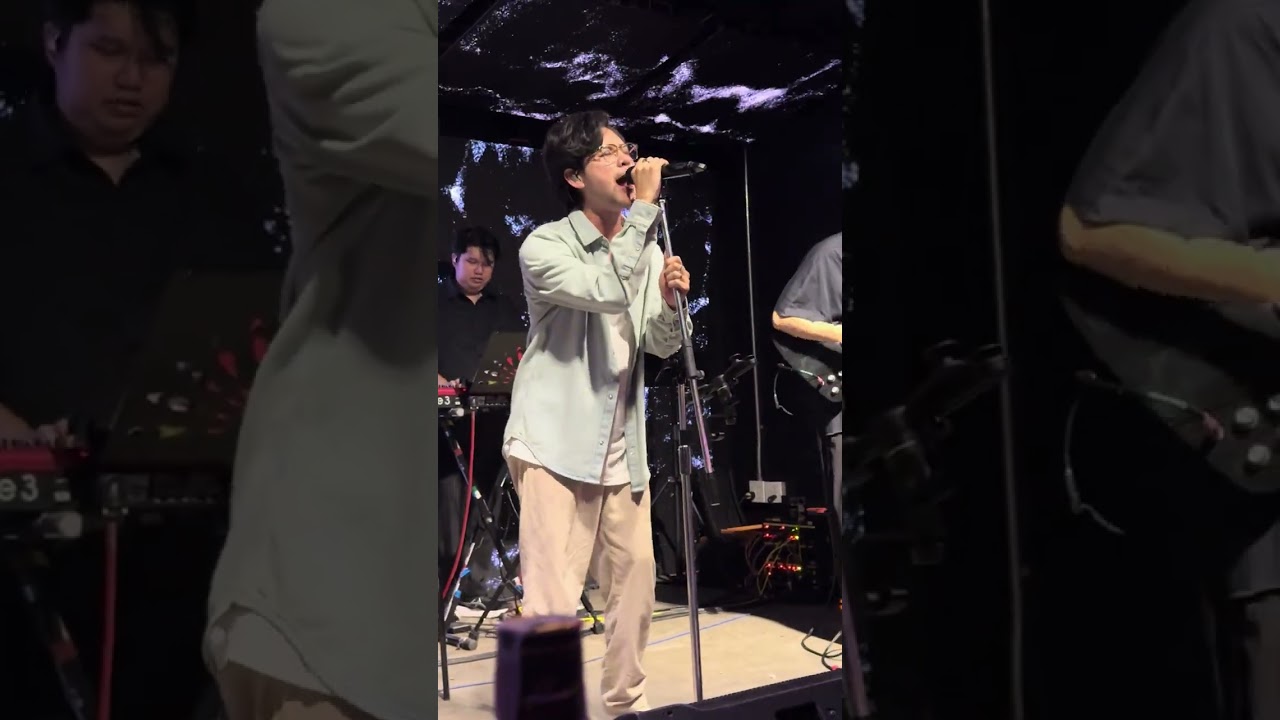 Tomisara - Set Fire to the Rain @Von Bangsaen 11 Aug 24