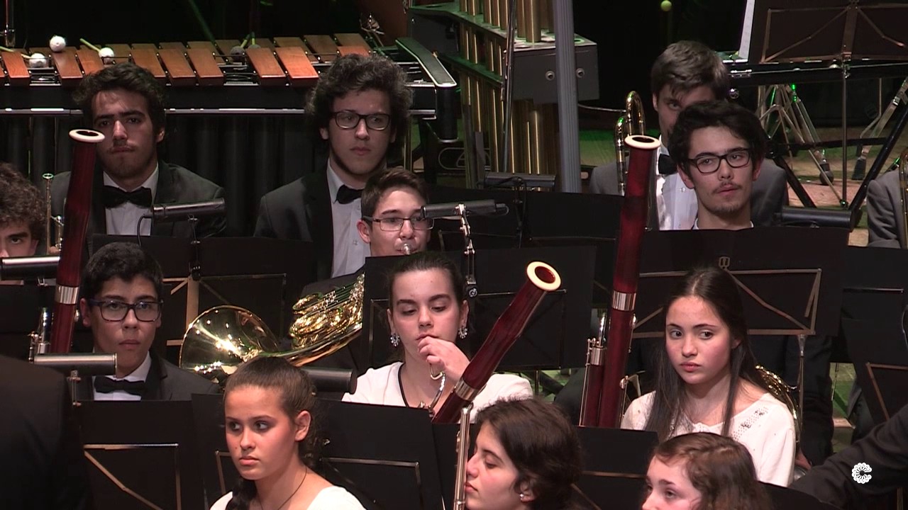 Orquestra de Sopros ARTAVE | Andrés Álvarez - Theseus