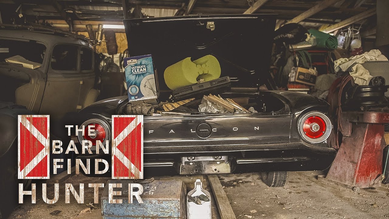A lifetime collection of barn finds, how many will run? | Barn Find Hunter - Ep. 31