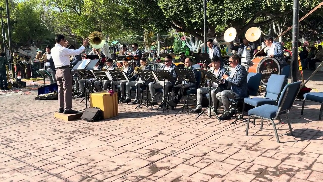 Banda Libertad de Ichán - Polka para 2 trompetas. 