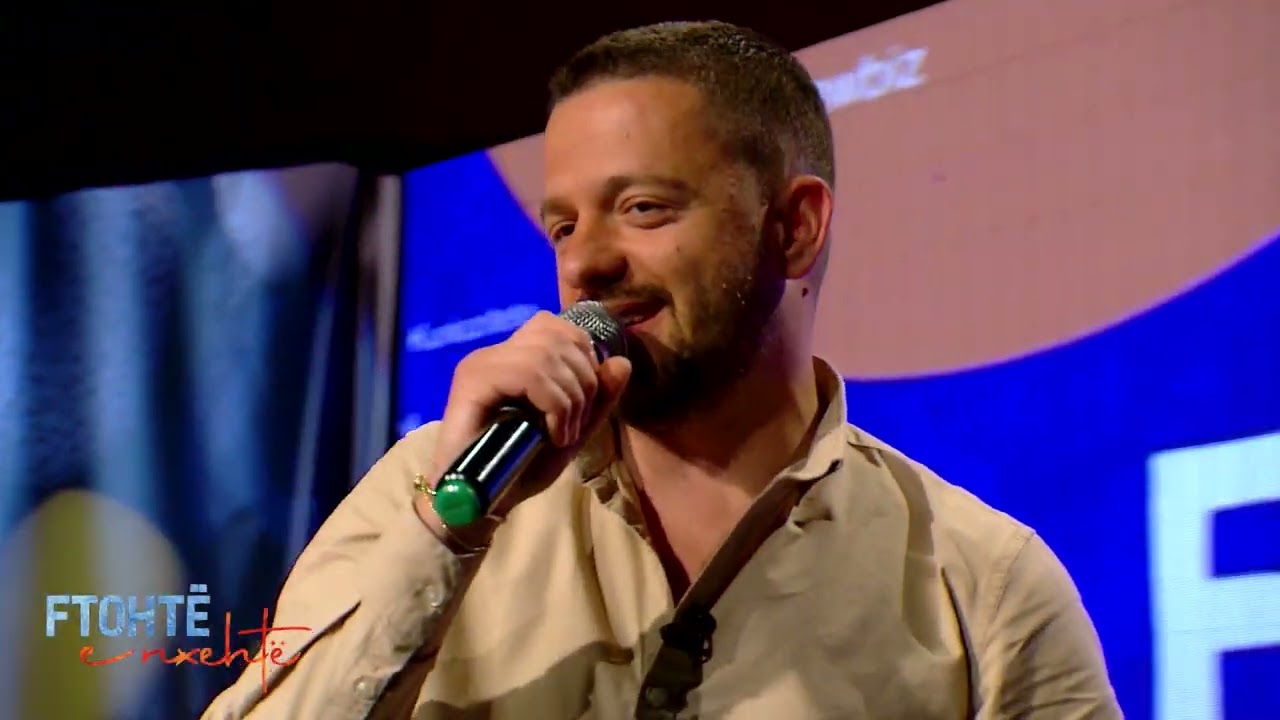 Festa nis me muzikë    Krenar Krasniqi këndon për ditëlindjen e RTV21!  11.05.2025