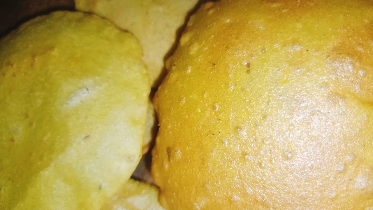 कच्चे मटर और आटे की मसाला पूरी ऐसे बनाएंगे तो कचोरी खाना भूल जाएंगे