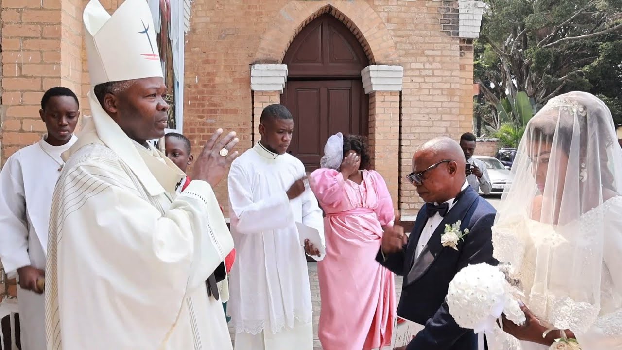 Célébration du mariage religieux de Fernande Juliette et Antoine