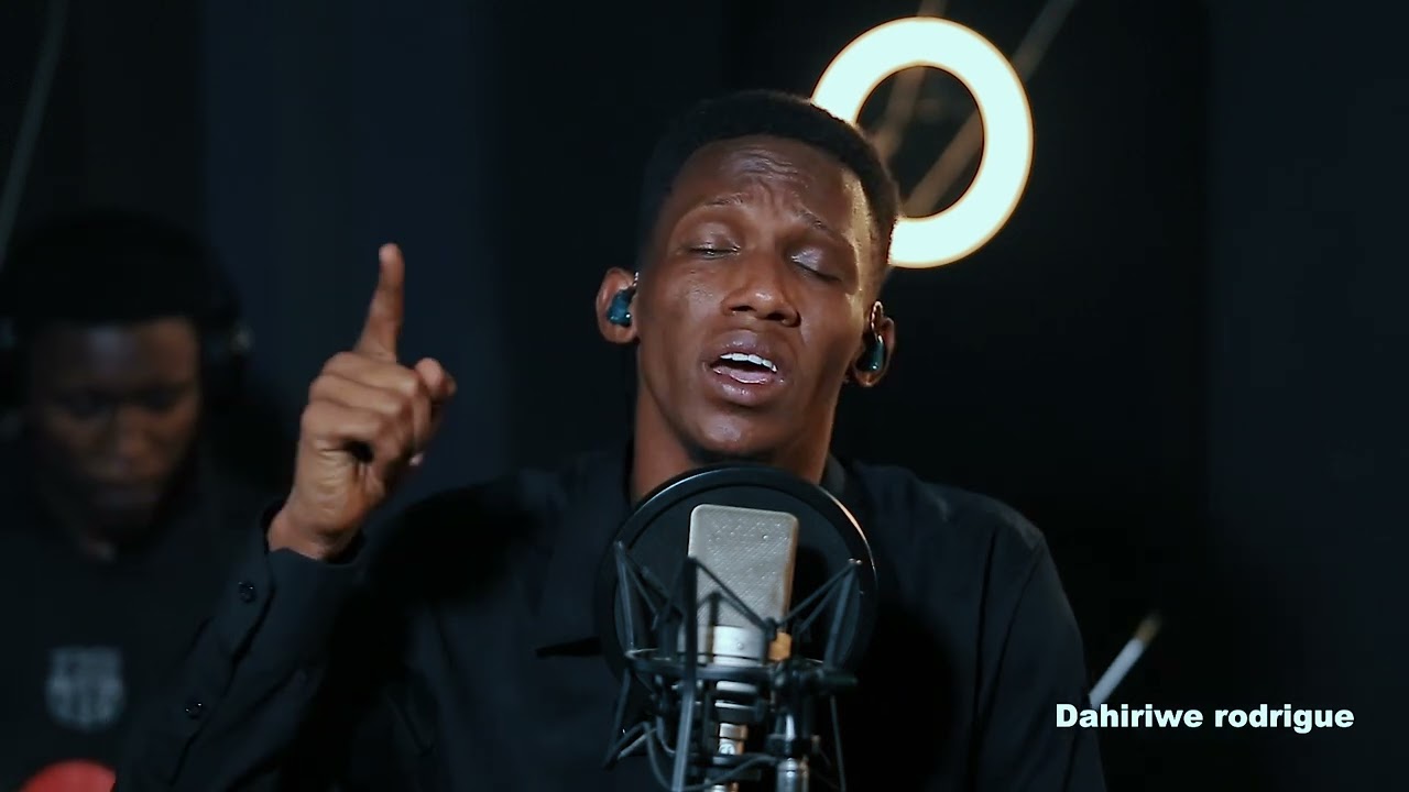 Worship session EP3  MWAMI MANA NDAKURIRIMBIRA/KUNA YULE ALIYE NIPENDA/ VYOTE NILIVYO NAVYO