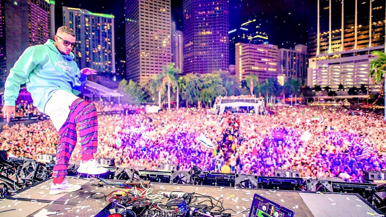 DJ Snake At Ultra Music Festival Miami 2017 [masku Remake]