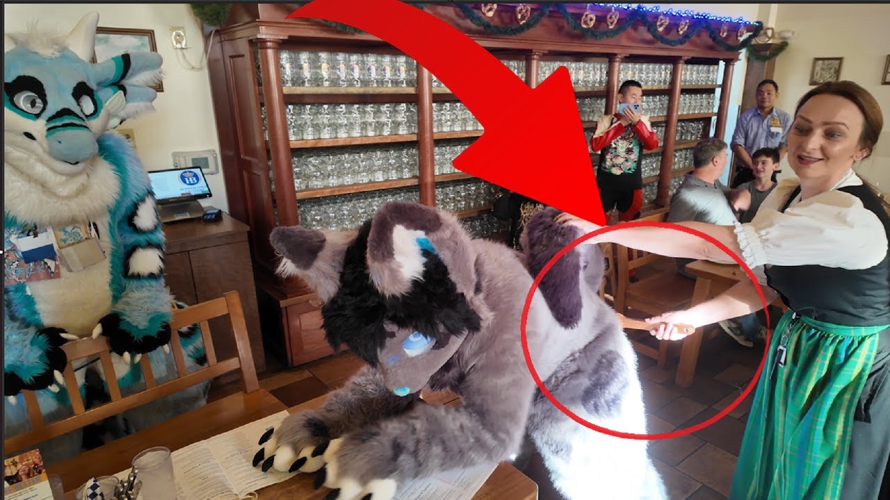 This Restaurant SPANKS Furries in public?! Fursuits Gone Wild! | Las Vegas Fur Con | LVFC 2025