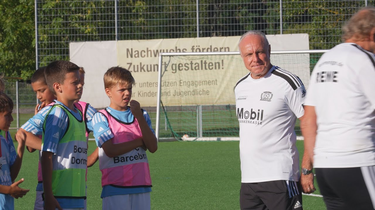 Lernen von den Großen - Fußballschule Michael Rummenigge in Coburg