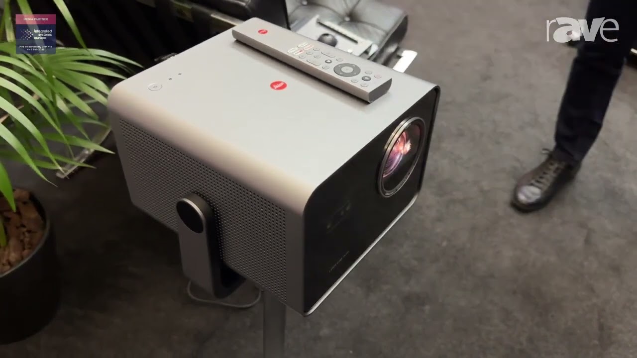ISE 2025: Leica Smart Projection Features Cine Play 1, a 4K Long-Throw Projector