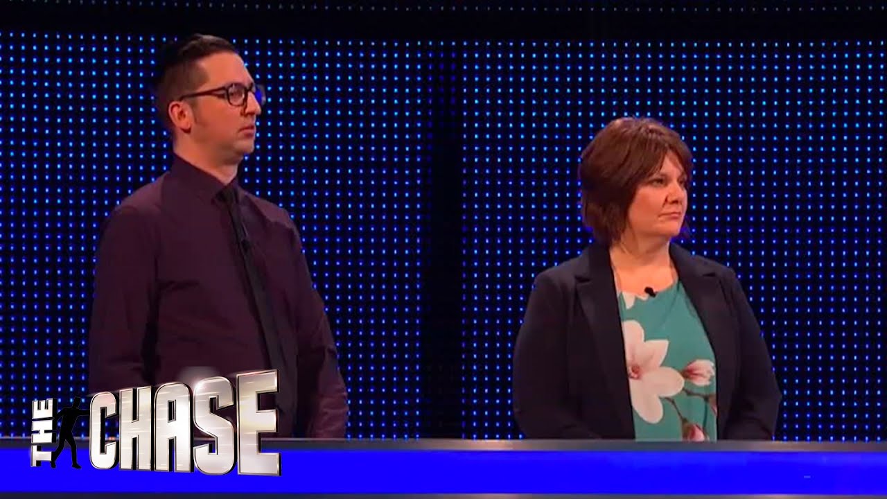 The Chase | The Vixen Takes On A Team Of Two For £60,000 | Highlights December 3