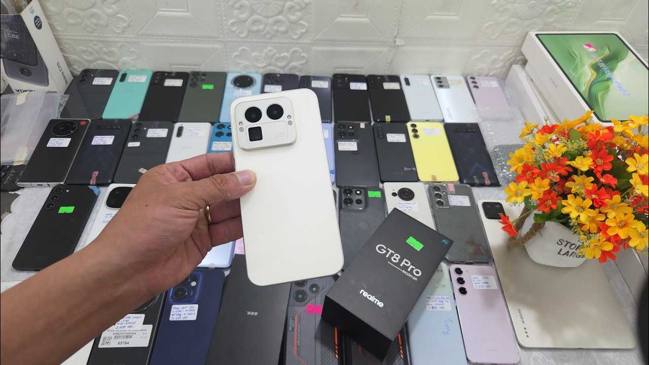 Ngày 24/1 về lô honor x9d x70. Magic 4 pro. Ip 16 promax tecno pova 7. Samsung s23 s23 ultra. Có góp
