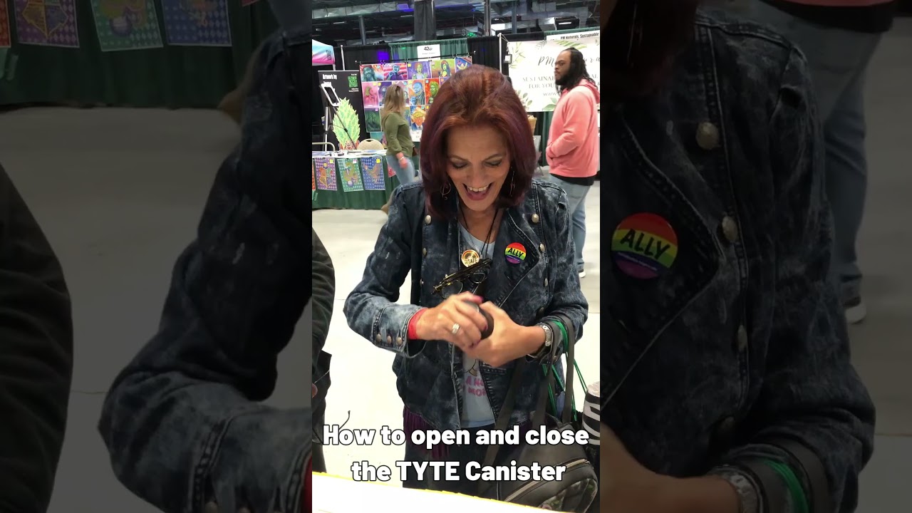 How to open and close the airtight and smell-proof Canister, TYTE.