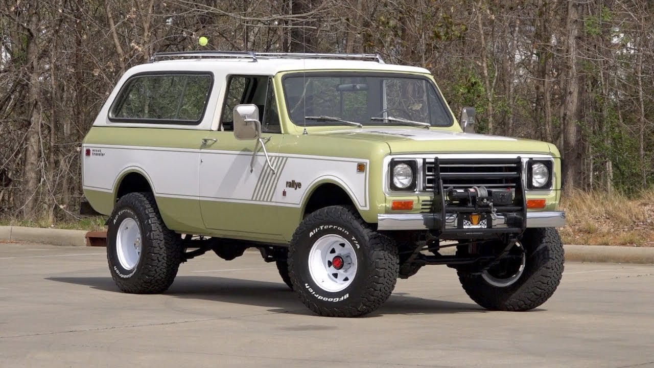 1977 International Scout II Traveler SOLD / 136456